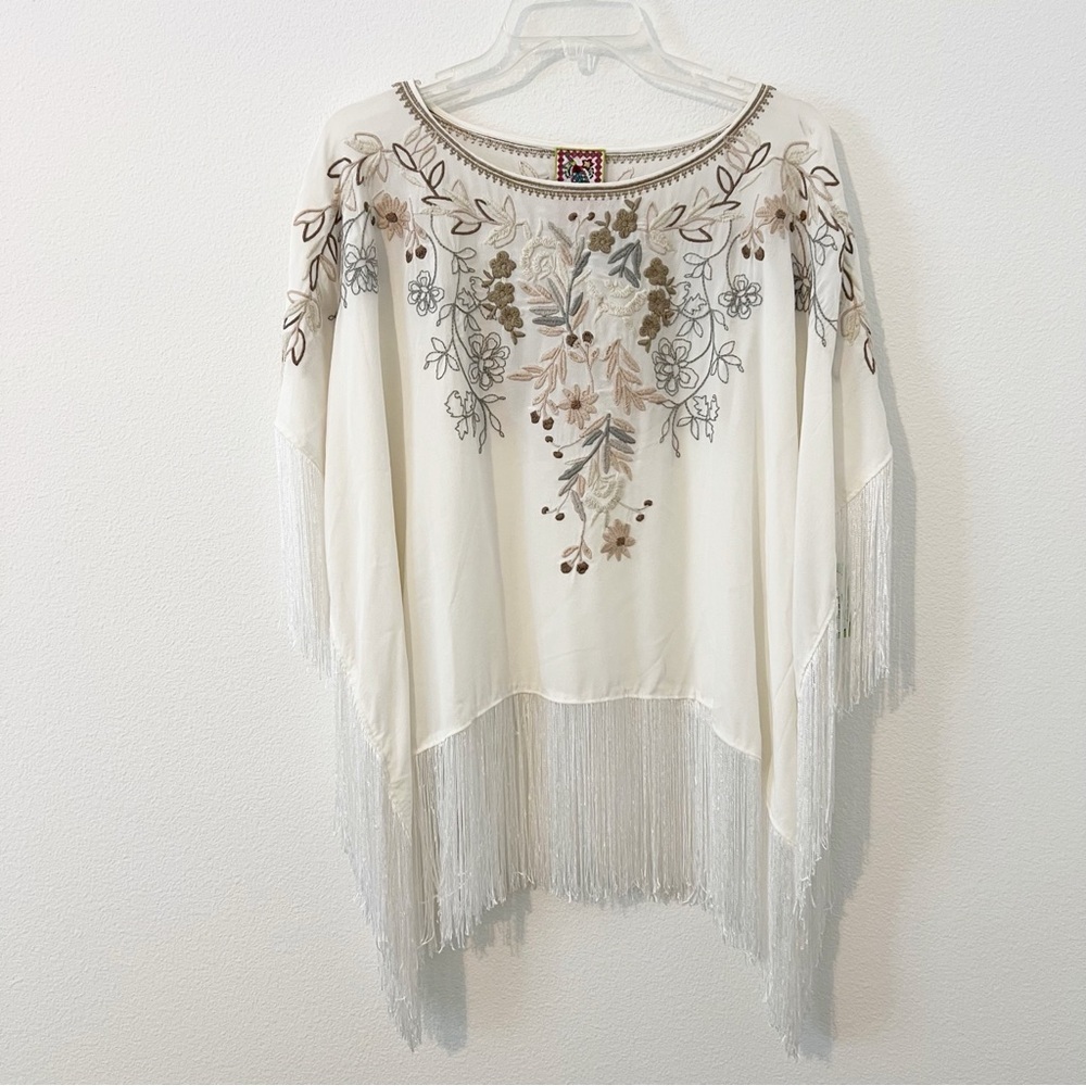 Johnny Was Cream Embroidered Fringe Poncho Top Size Small S